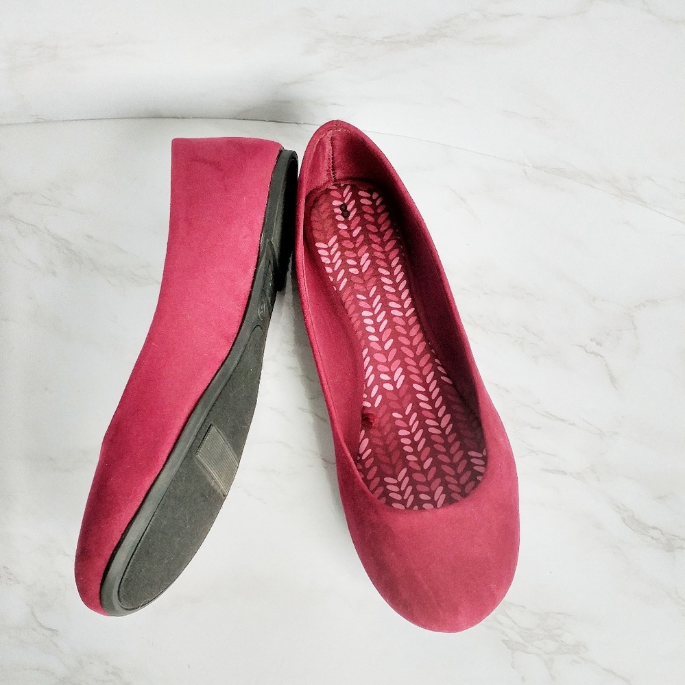 Time and Tru Burgundy Pink Flats Womens Loafers